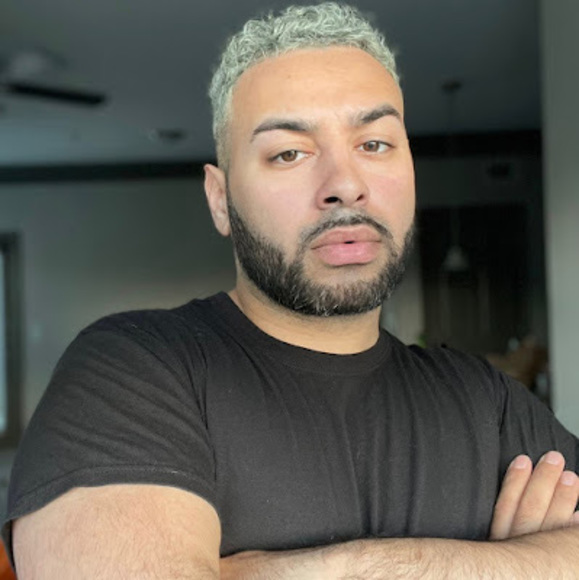 Profile Picture of Benjamin Araujo (@benjaminaraujo) on Poshmark