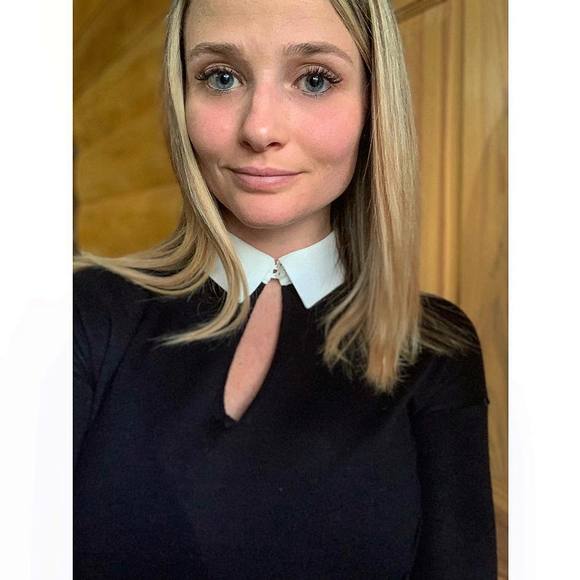 Profile Picture of Katia Béliveau (@lil_xbabyx14) on Poshmark