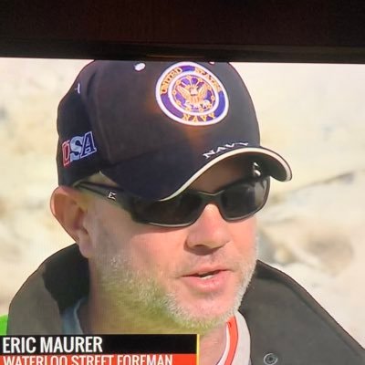 Profile Picture of Eric Maurer (@TheLooStreets) on Twitter