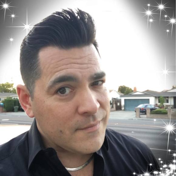 Profile Picture of Jason Desoto (@jasondesoto) on Poshmark