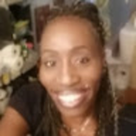 Tecklapoohbear Sweetwine - Poshmark Profile Picture of Tecklapoohbear Sweetwine (@free4blklove) on Poshmark