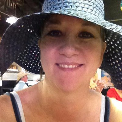 Profile Picture of Jean Drew (@loveydrew) on Twitter