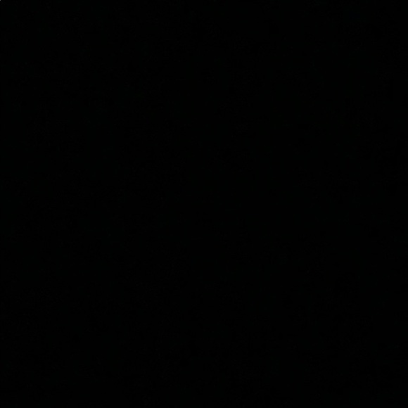 Profile Picture of Erica Varyvoda (@erica_var) on Poshmark