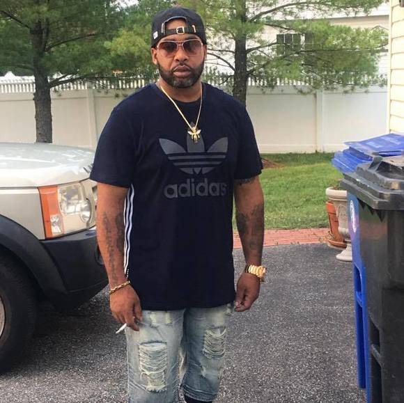 Profile Picture of Jeffrey Barnes (@jblite) on Poshmark