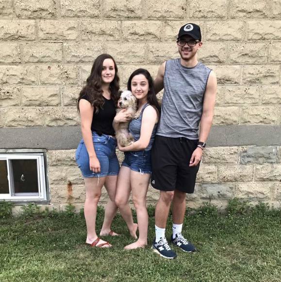 Joey Digiando - Poshmark Profile Picture of Joey Digiando (@robinsonjoey375) on Poshmark