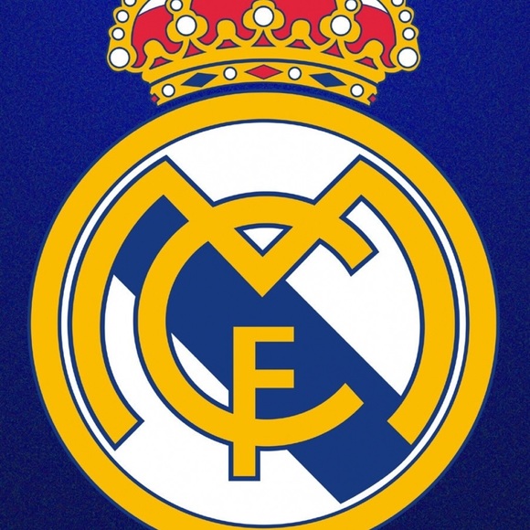 Profile Picture of Reyna Limones (@gabybrazeros9) on Poshmark