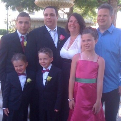 Profile Picture of Jamie J (@redgate23) on Twitter