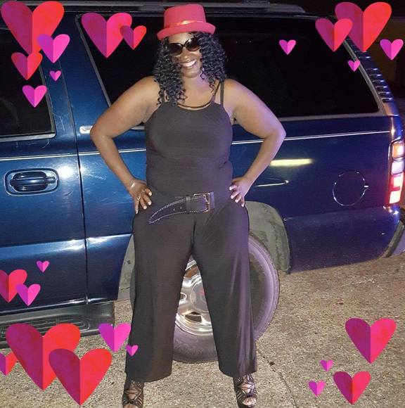 Profile Picture of Tomikkia Phillips rosser (@tomikkia) on Poshmark