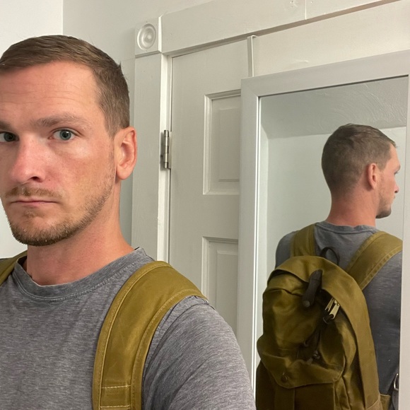 Profile Picture of Leo Bauerlein (@leobauerlein) on Poshmark