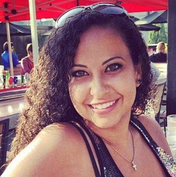 Profile Picture of Becky Soleman (@becky_soleman) on Poshmark