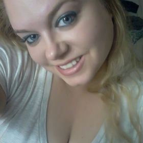 Profile Picture of Karri Clinton (@karrileeclinton) on Pinterest