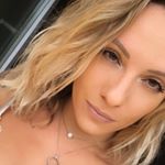 Profile Picture of Léa Carolina 🇫🇷 🇮🇹 🍝 🏍💨 (@lea_carolina_mrnl) on Instagram