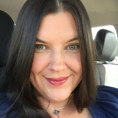 Profile Picture of Pamela Sinclair (@pams00) on Twitter