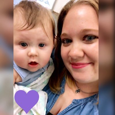 Profile Picture of Elizabeth Logue (@logue_elizabeth) on Twitter