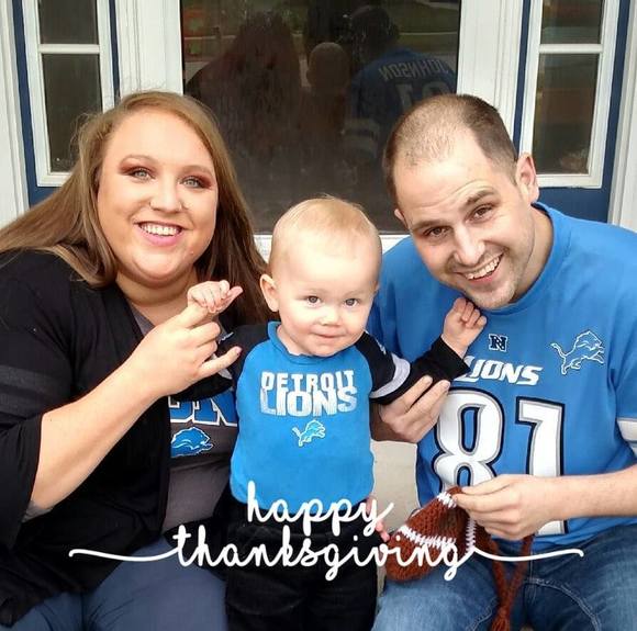 Profile Picture of Sara Wachowicz (@sarajanewalka) on Poshmark