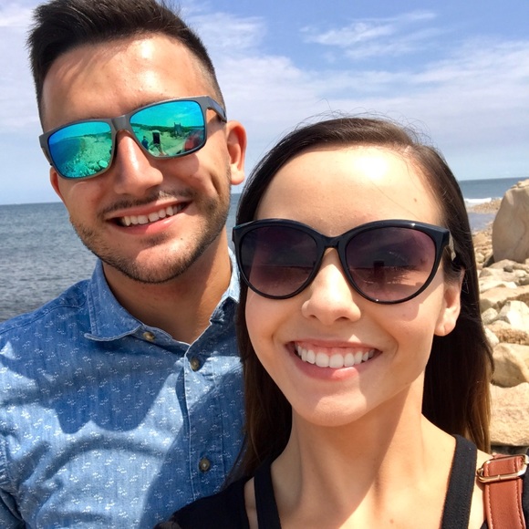 Profile Picture of Katie Smeaton (@ksmeaton) on Poshmark