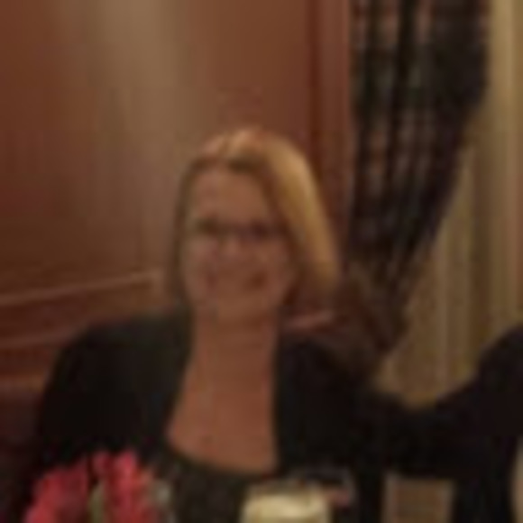 Profile Picture of Marcia Dockendorf (@mkdockendorf) on Poshmark