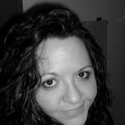 Profile Picture of Lisa Schrecengost (@hottychik100) on Youtube