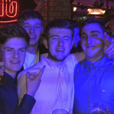 Profile Picture of Tom Flicker (@flickdogg) on Twitter