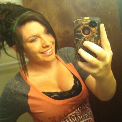 Profile Picture of Becca Huff (@@BeccaAnne0218) on Twitter