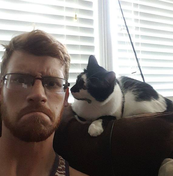 Profile Picture of Chris Fencik (@cgfx2424) on Poshmark