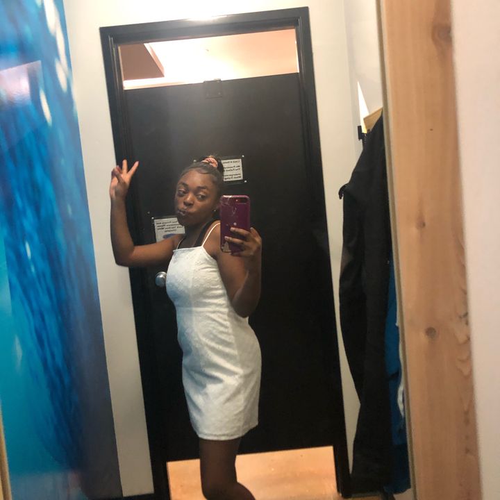 Profile Picture of Jessica Holt (@@jessicaholt887) on Tiktok