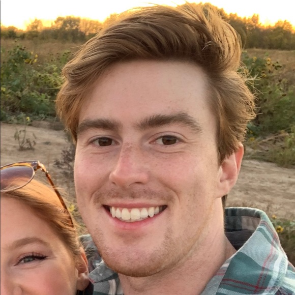 Profile Picture of Daniel Cox (@cox2141) on Poshmark