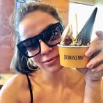 Profile Picture of Jessica Roberts (@jessica.roberts.443388) on Facebook