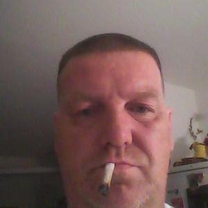 Profile Picture of Nossek (@richard34170) on Twitter