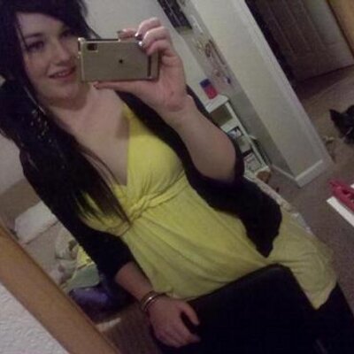 Profile Picture of Natasha Adams (@frNatasshaxl) on Twitter