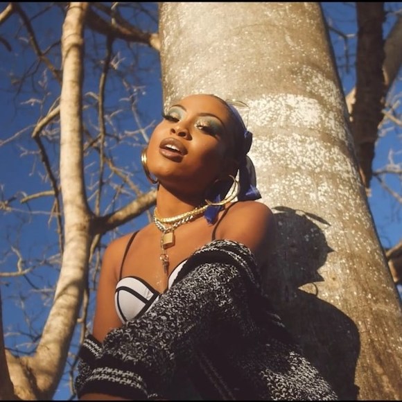 Profile Picture of Gabriela Atherley (@gatherley) on Poshmark