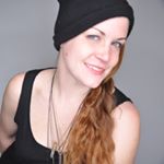 Profile Picture of Lauren Wolfe (@blueyedsprite) on Instagram