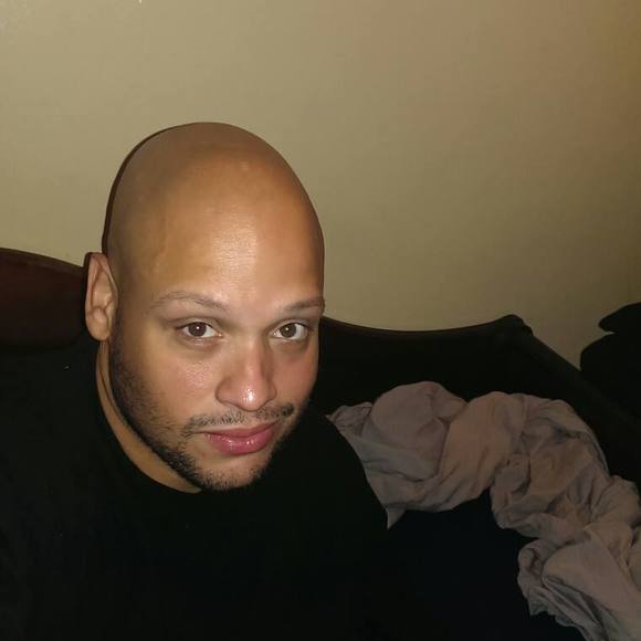 Profile Picture of James Paynter (@jimjay77) on Poshmark
