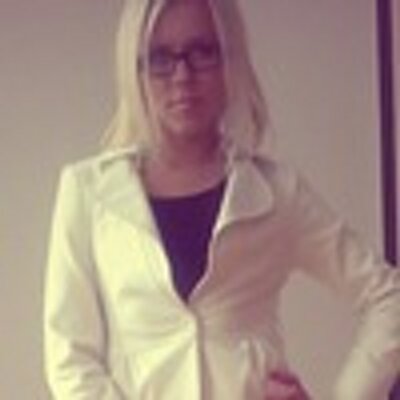 Profile Picture of Ruth Moore (@AmberlyRuth) on Twitter