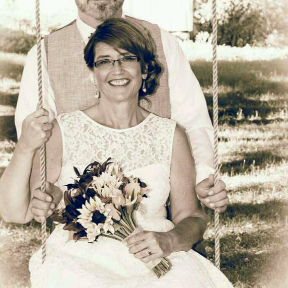 Profile Picture of Patti Chaback (@chunkmom) on Poshmark