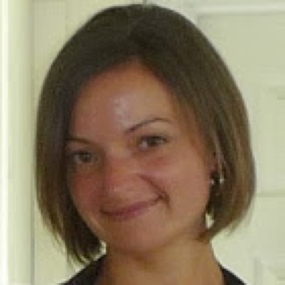 Profile Picture of Jen Pells (@jenjacq1) on Poshmark