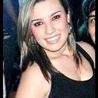 Profile Picture of Aline Schneider (@@Schneeeider) on Twitter