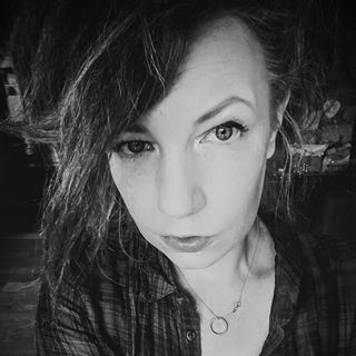 Profile Picture of Christine Faulds Quinn (@ChrissieRed) on Facebook