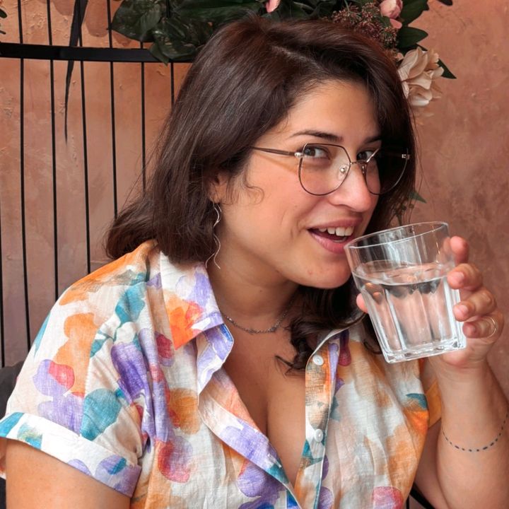 Laura Cabello - Tiktok Profile Picture of Laura Cabello (@laurita_cabello) on Tiktok