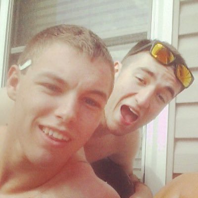 Profile Picture of Steve Burch (@Burch_SB3) on Twitter