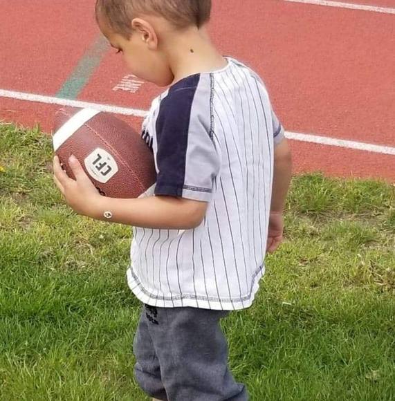 Profile Picture of Mike Vanderlinde (@mikevanderlinde) on Poshmark