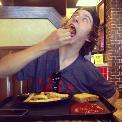 Profile Picture of Michael (@StrichaelMauss) on Twitter