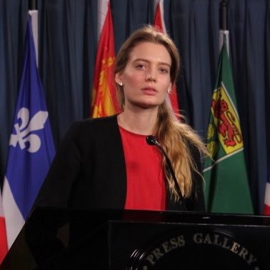 Profile Picture of Clara Pasieka On Politics (@PasiekaOnPol) on Twitter