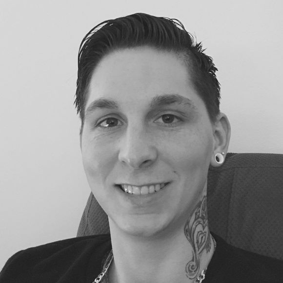 Profile Picture of Mike Leimkuehler (@macmikeyy) on Poshmark