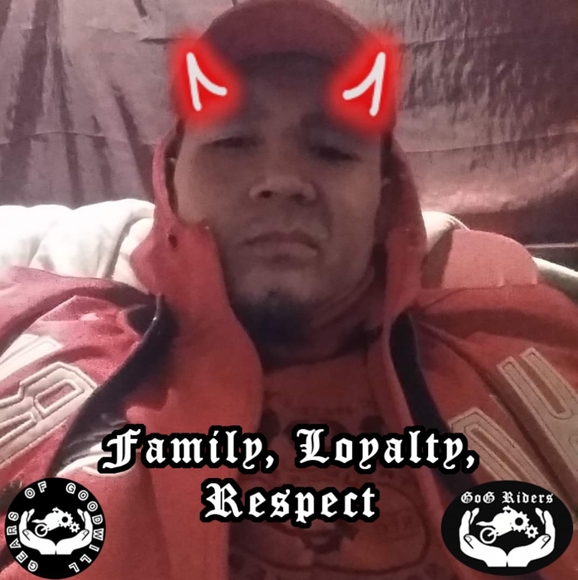 Profile Picture of Joey Gladue (@mrgunnz181) on Poshmark