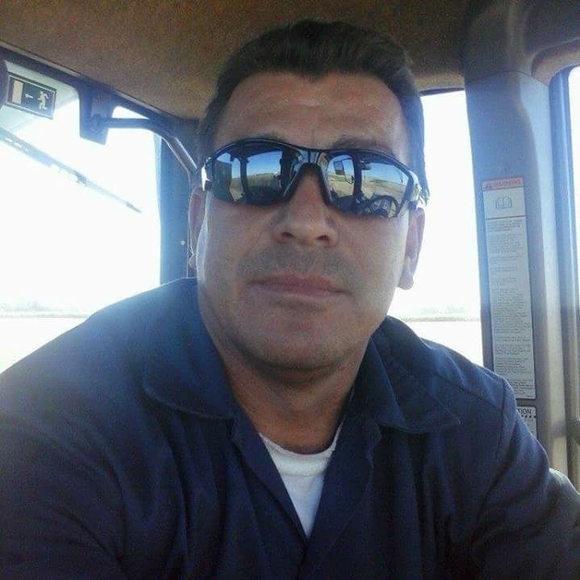 Profile Picture of Javier Gonzalez (@javiergonzal235) on Poshmark