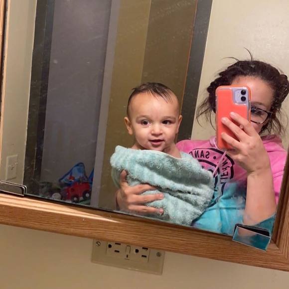 Aubree Kopitzke - Poshmark Profile Picture of Aubree Kopitzke (@aubreekopitzke) on Poshmark