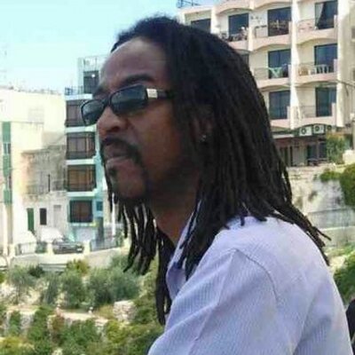 Profile Picture of Peter Linton (@9anaconda) on Twitter