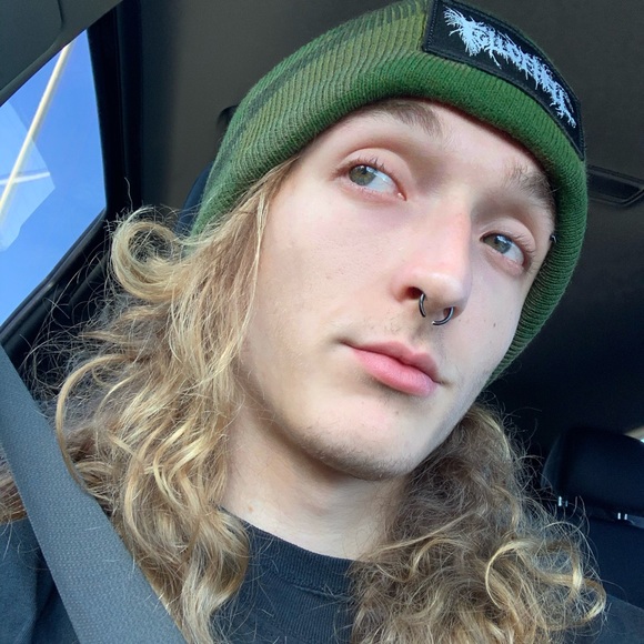 Profile Picture of Dieter Kafka (@bugkafka) on Poshmark