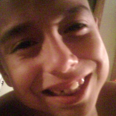 Profile Picture of Evan Perez (@crabtree05) on Twitter